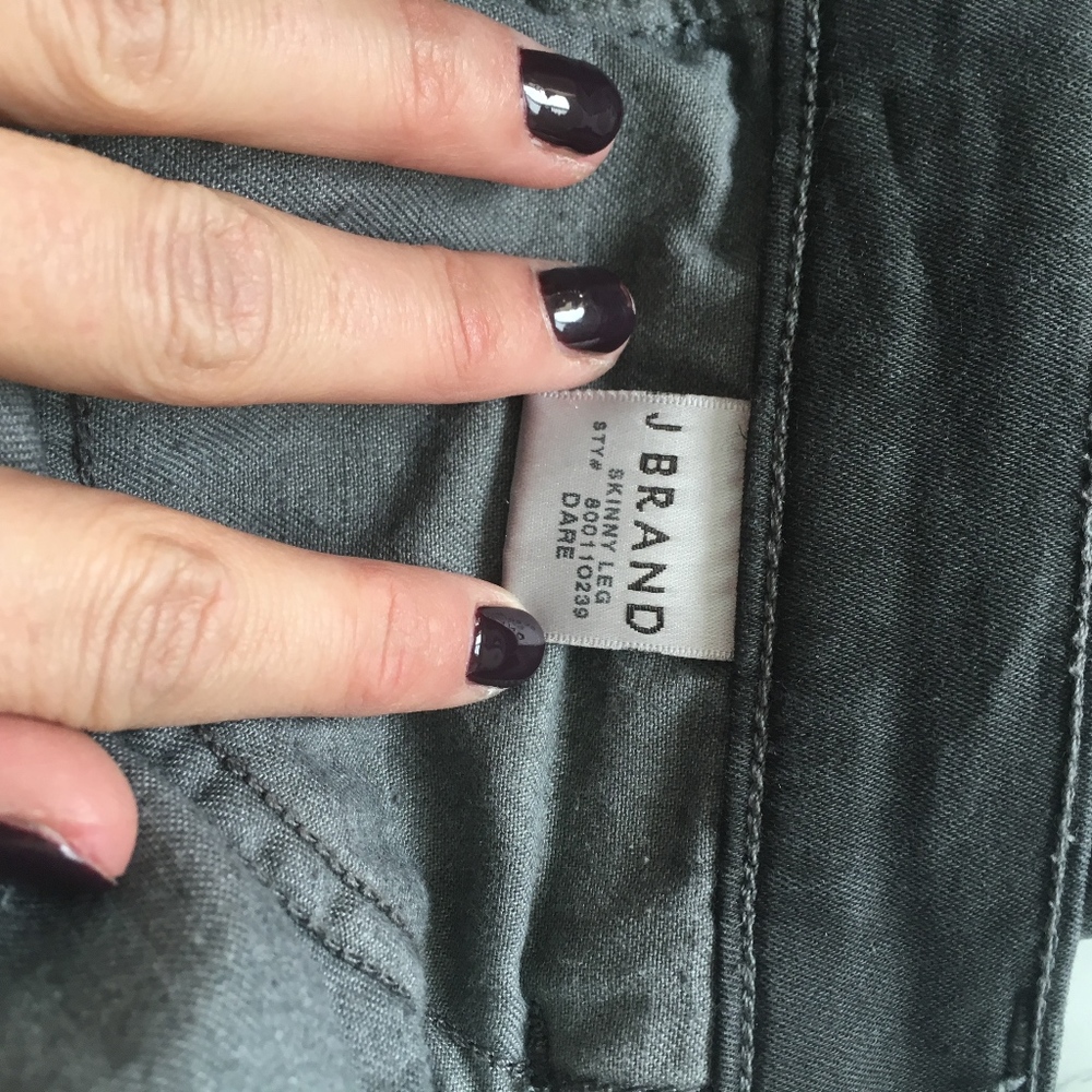 J Brand Jbrand Skinny Jean in Dare Dark Grey - Picture 7 of 8